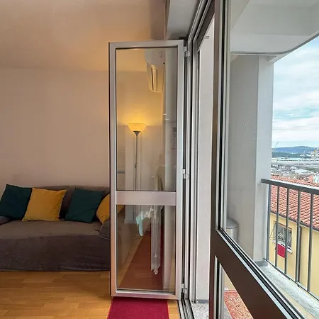 Polo22 - Modern Comfort Apartment Trieste